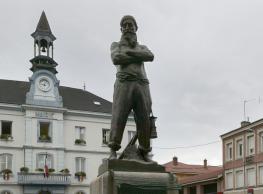 Statue de Michel Rondet, La Ricamarie