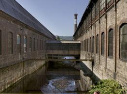 les bâtiments de l’ancienne aciérie Holtzer